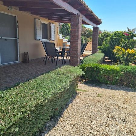 Guesthouse Petrothalassa Porto Cheli Buitenkant foto