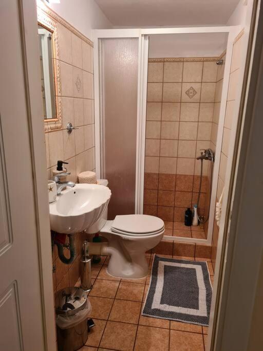 Guesthouse Petrothalassa Porto Cheli Buitenkant foto